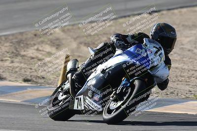 media/Jan-15-2026-Racers Edge (Thu) [[dfebeb70ab]]/3-B Group/Session 1 (Turns 9 and 8)/